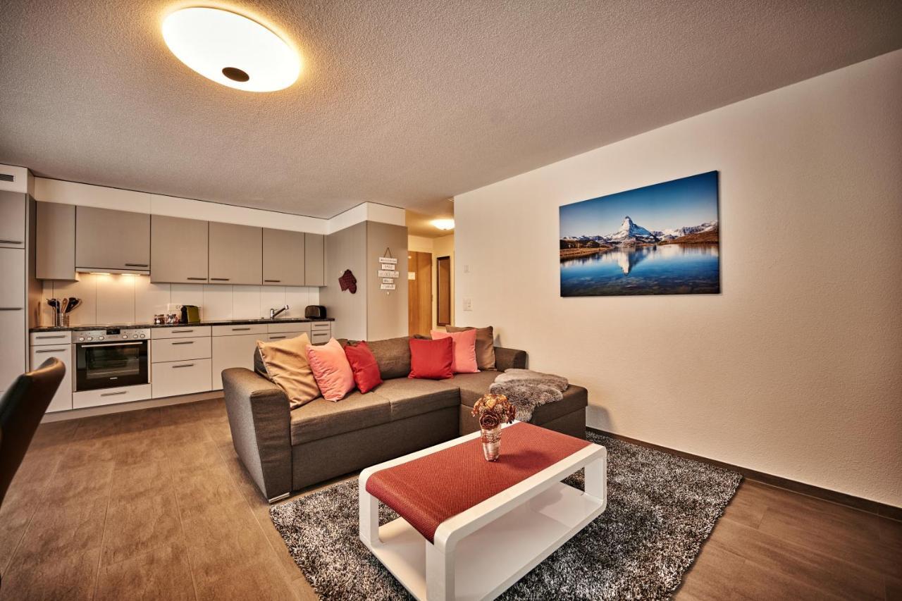 Apartment Breithorn - Charming Home - Free Parking & Wifi เลาเทอร์บรุนเนน ภายนอก รูปภาพ
