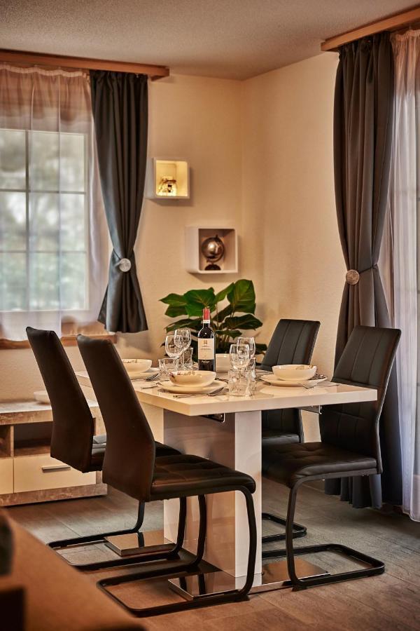 Apartment Breithorn - Charming Home - Free Parking & Wifi เลาเทอร์บรุนเนน ภายนอก รูปภาพ