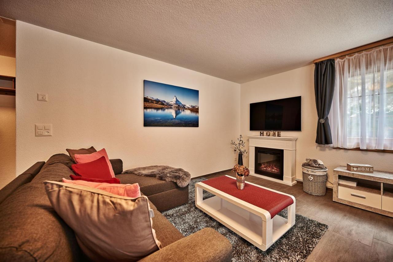 Apartment Breithorn - Charming Home - Free Parking & Wifi เลาเทอร์บรุนเนน ภายนอก รูปภาพ